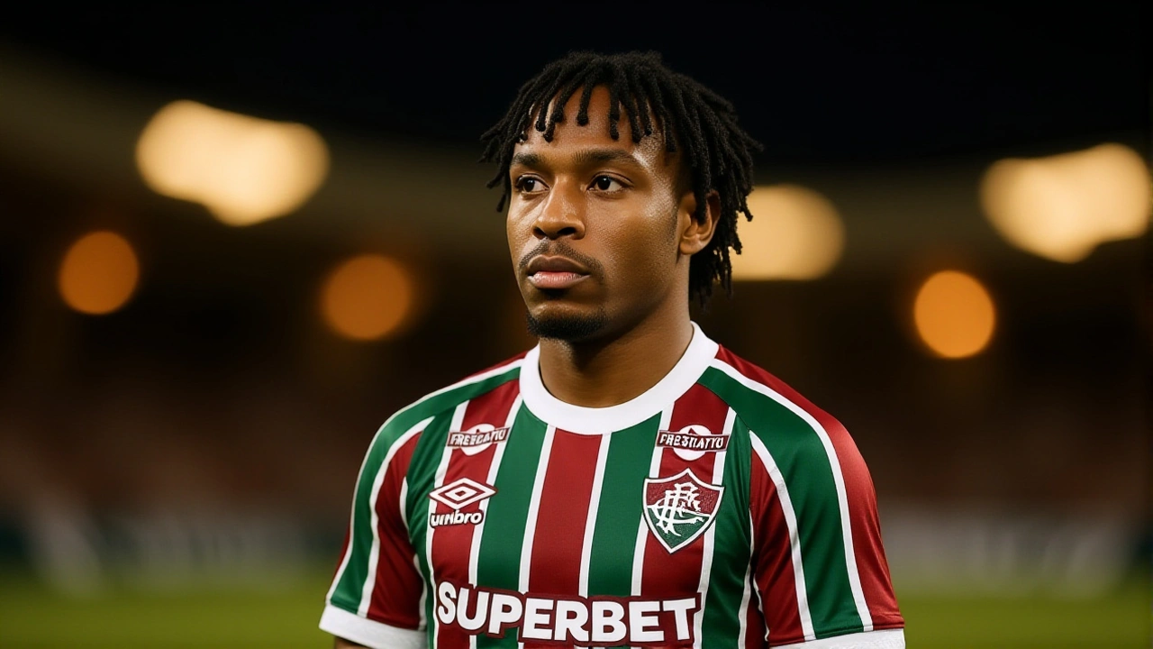 Keno pode iniciar contra o Mirassol após saída de Serna no Fluminense