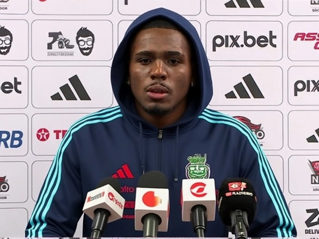 Evertton Araújo elogia Gerson e Filipe Luís e revela vínculo essencial no Flamengo